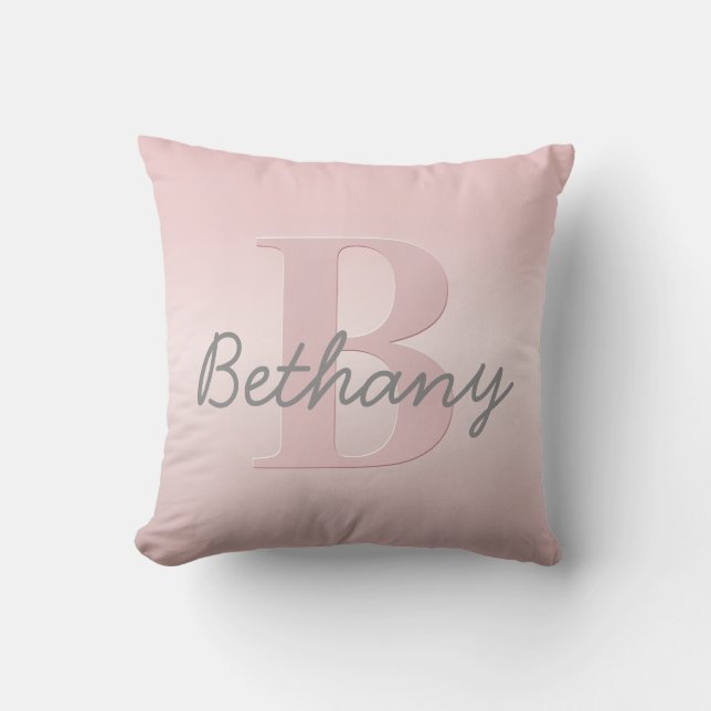 Mooie aanpasbare roze monogram & uw naam script kussen (Voorkant)