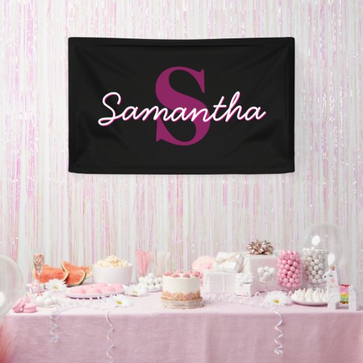 Mooie aanpasbare roze & zwarte monogram script spandoek (Feest)
