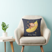 Mooie aap knuffelt met banaan grappige kinderkamer kussen (Stoel)