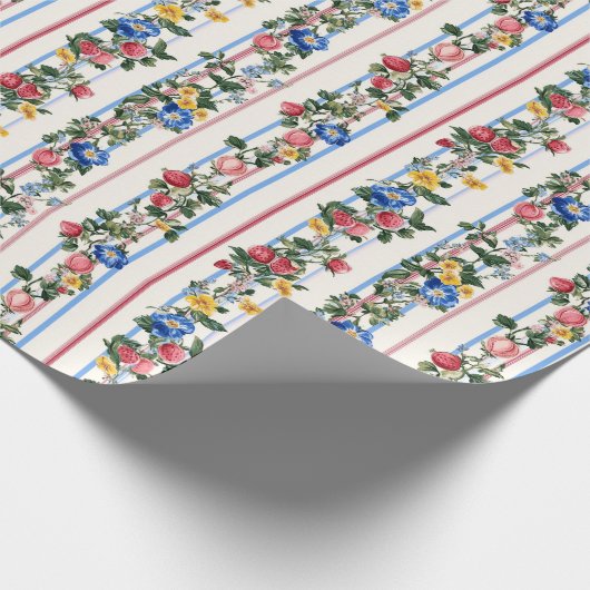 Mooie aardbeien en bloemen bruids cadeaupapier (Hoek)