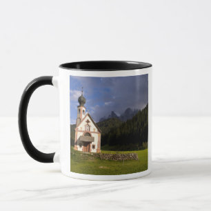 Mooie afgelegen eenzame kerk genaamd Rainui Mok