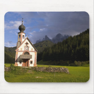 Mooie afgelegen eenzame kerk genaamd Rainui Muismat