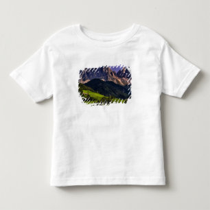 Mooie afgelegen eenzame kerk St Maddalena Kinder Shirts