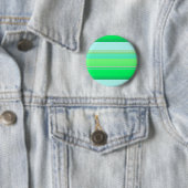 Mooie aquagroene strepen ronde button 5,7 cm (In situ)