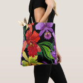 Mooie aquarel orchidee bloemen op zwart tote bag (Dichtbij)