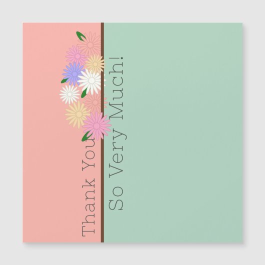 Mooie Arrangement van Kleurrijke Daisies op Sill (Voorkant)