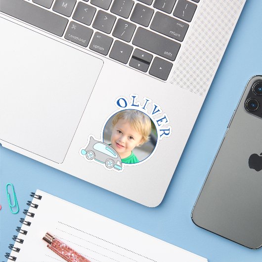 Mooie Auto Blau Ronde Frame Naam en Foto Kinderen Sticker (Laptop met iPhone)