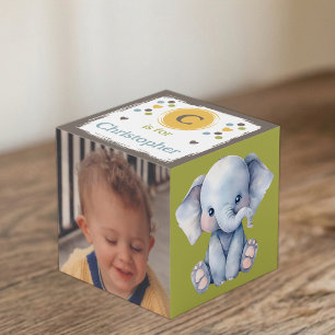 Mooie baby dieren foto naam voor kinderkamer groen kubus