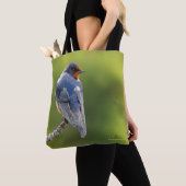 Mooie Barn Swallow op een Branch Tote Bag (Dichtbij)