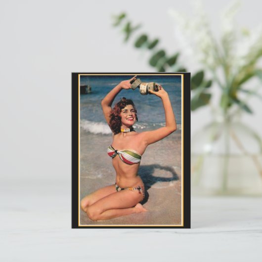 Mooie  Beach Bikini Babe! Briefkaart (Staand voorkant)