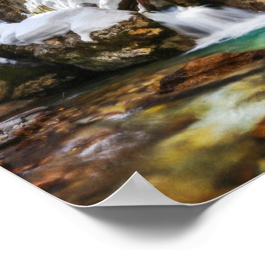 Mooie beek in Gozd Martuljek aan het einde van de  Poster (Hoek)