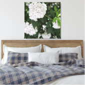 Mooie Berglaurier Witte Bloemen Canvas Afdruk (Insitu (Slaapkamer))