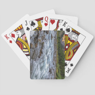 Mooie bergstroom die over rotsen stroomt pokerkaarten