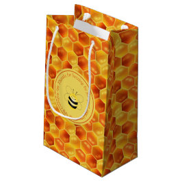 Mooie bij-thema baby shower cadeautje klein cadeauzakje