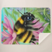 Mooie Bijen op een roze bloem Close-up Sherpa Deken (Voorkant (horizontaal))