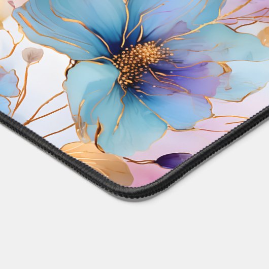 Mooie Blauwe Bloemen Alcohol Inkt in Zachte Pastel Bureaumat (Hoek)
