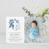 Mooie blauwe bloemen bevestiging uitnodiging (Staand voorkant)