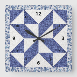 Mooie blauwe calico quilted uitziende vierkante klok