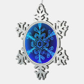 Mooie blauwe, echte sneeuwsneeuwvlok met decoratie (Rechts)