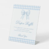 Mooie blauwe geruite strik luierloterij voor baby  reclamebord met voetstuk (Voorkant)