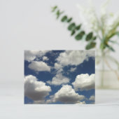 Mooie blauwe hemel met Puffy White Clouds Briefkaart (Staand voorkant)
