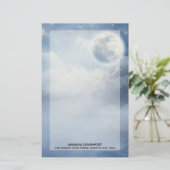 Mooie blauwe hemel met vliegende zwanen briefpapier (Staand voorkant)