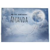 Mooie blauwe hemel met vliegende zwanen op zaterda groot cadeauzakje (Achterkant)