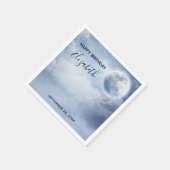 Mooie blauwe hemel met vliegende zwanen op zaterda servet (Hoek)