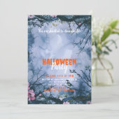 Mooie Blauwe Hemel Roze Bloemen Halloween Party Kaart (Staand voorkant)