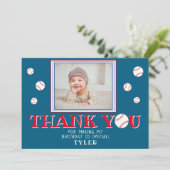 Mooie blauwe honkbal sport geboortefoto bedankkaart (Staand voorkant)