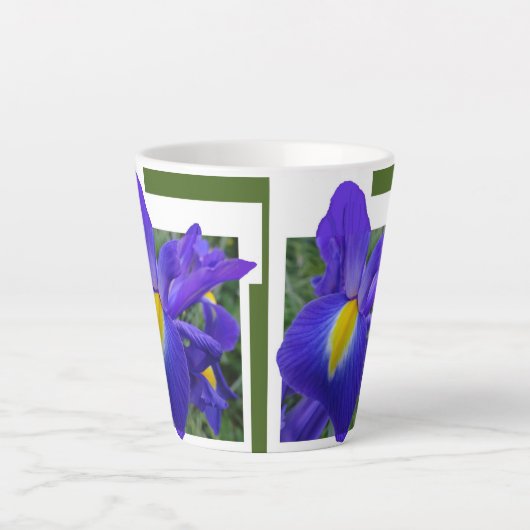 Mooie blauwe, latte Mok voor Iris-design (Voorkant)