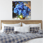 Mooie blauwe sierbloemen canvas afdruk (Insitu (Slaapkamer))
