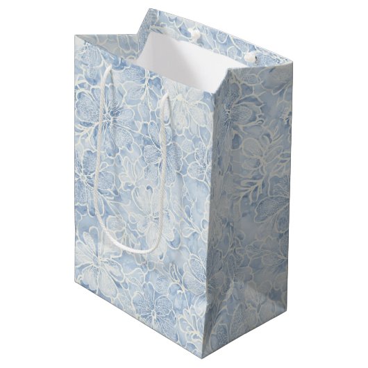 Mooie Blauwe Witte Bloemen Bruiloft Medium Cadeauzakje (Voorkant Gekanteld)