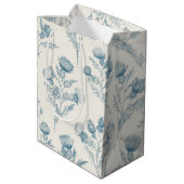 Mooie Blauwe Witte Bloemige Bruiloft Medium Cadeauzakje (Achterkant Gekanteld)