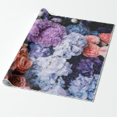 Mooie bloemen (rozen, hydrangeas, c cadeaupapier (Uitgerold)