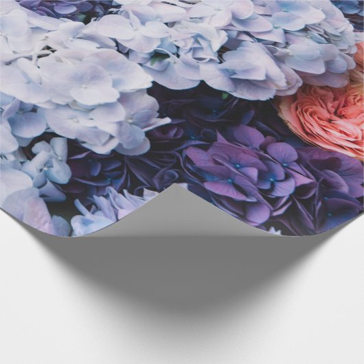 Mooie bloemen (rozen, hydrangeas, c cadeaupapier (Hoek)