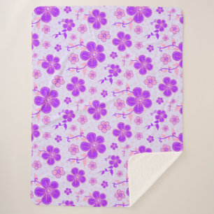 Mooie bloemenprint paars en roze op lavendel sherpa deken