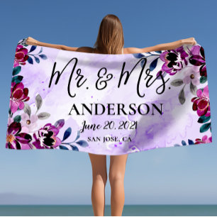 Mooie bloemige bruiloft of jubileum voor Mr & Mrs Strandlaken