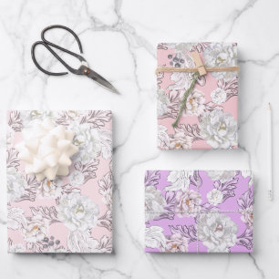 Mooie bloemige pioenrozen en roze bladeren cadeauv inpakpapier vel