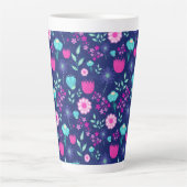 Mooie bloemmotief achtergrond latte mok (Voorkant)