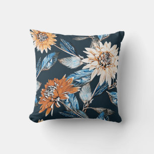 Mooie bloemrijke decoratieve opvallende kussen