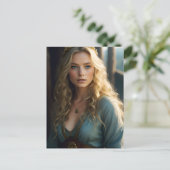 Mooie blonde vrouw briefkaart (Staand voorkant)