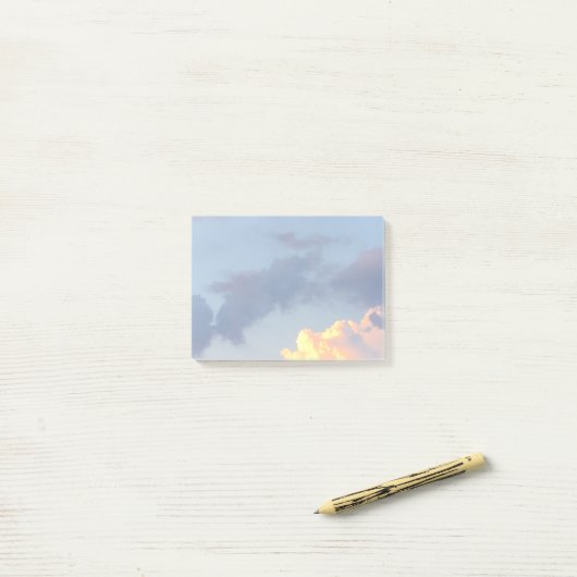 Mooie Blue Sky Cloud Post-it® Notes (Op bureau)