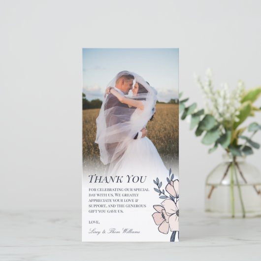 Mooie Blush & Blauwe Bloemen Trouw Dank Je Bedankkaart (Staand voorkant)