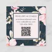 Mooie Blush Bloemen met QR Code Donkerblauw Vierkante Visitekaartje (Achterkant)