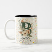 Mooie Boho Chic Bloemige Monogrammok voor Bella Tweekleurige Koffiemok (Links)