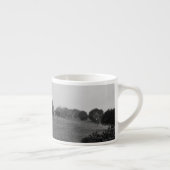 Mooie bomen en natuur in mist espresso kop (Rechts)
