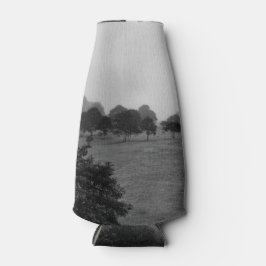 Mooie bomen en natuur in mist flesjeskoeler