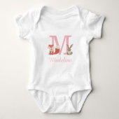 Mooie bosdieren met roze monogram romper (Voorkant)