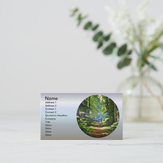 Mooie bosweg in de zomer visitekaartje (Staand voorkant)